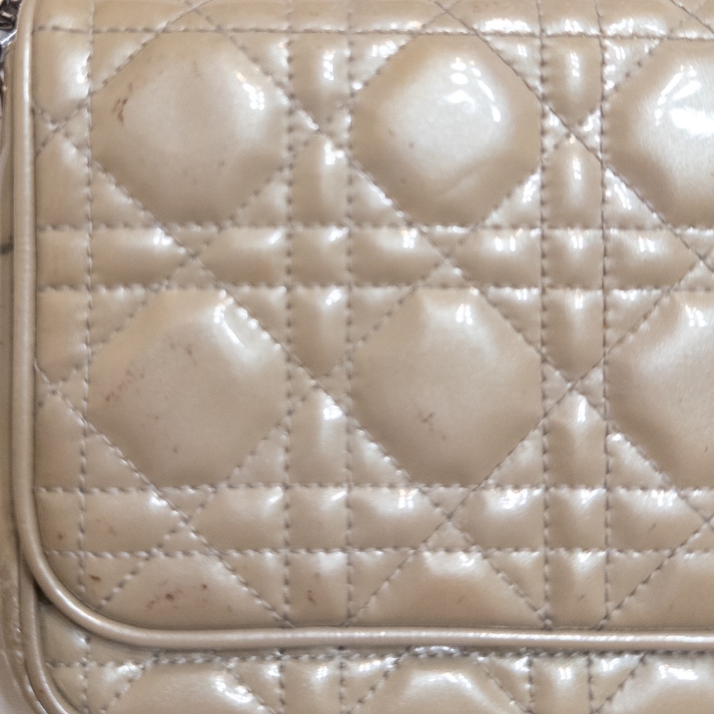 Christian Dior Cannage Patent Leather Crossbody Bag - Picture 9 of 11